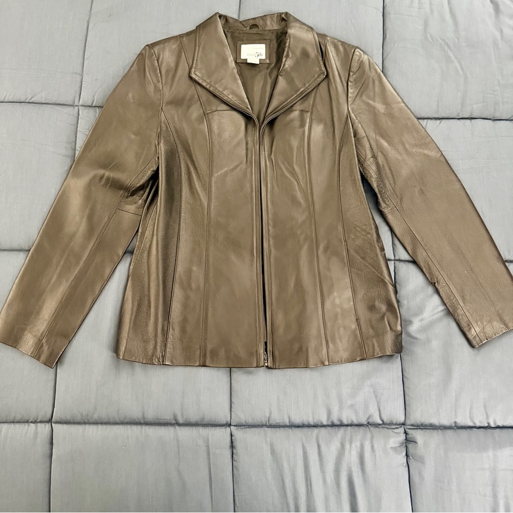 east 5th Women's Black Genuine Leather Fully Lined Pocket